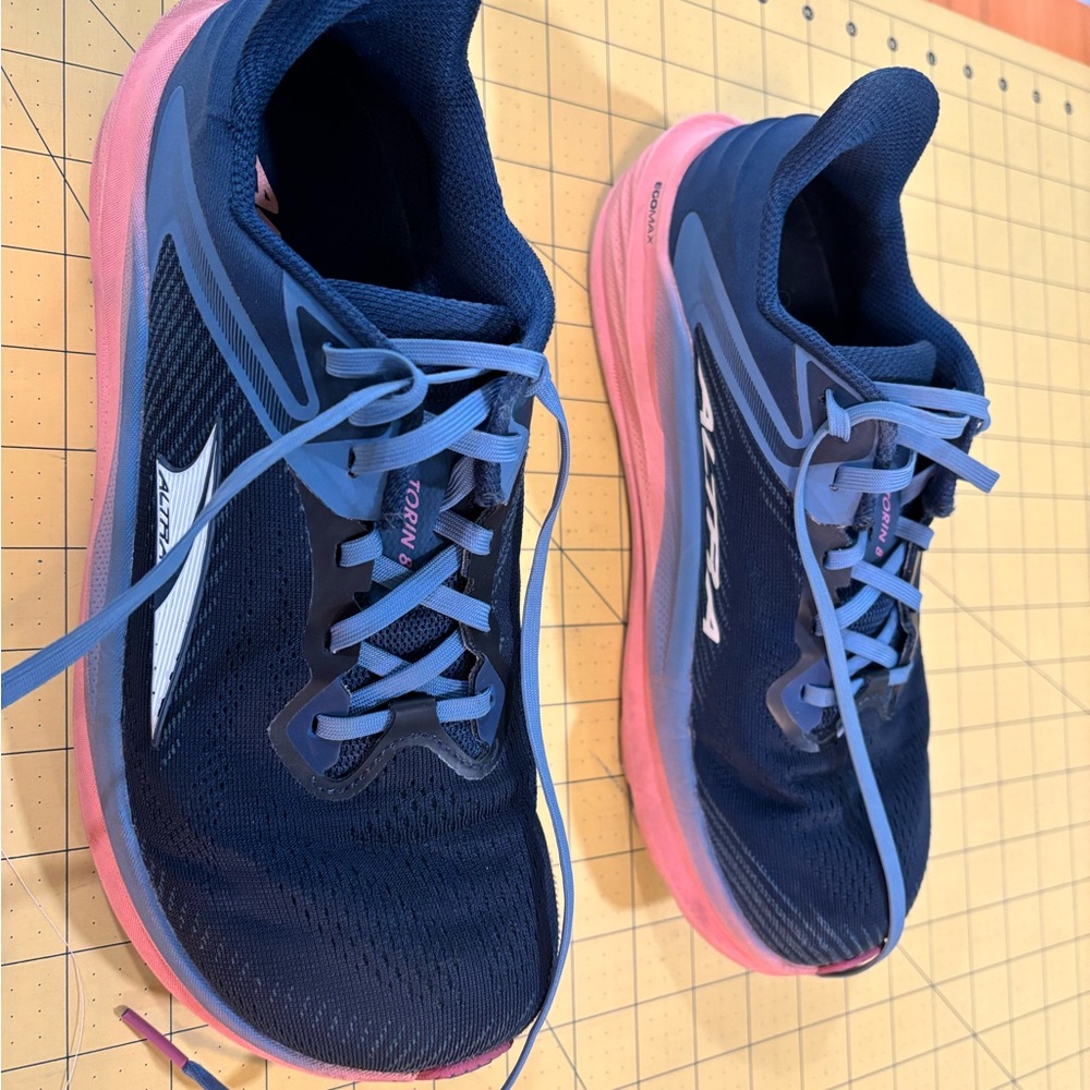 Altra Women's Blue and Pink Athletic Shoes—Torin